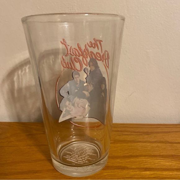 The Breakfast Club Glass Tumbler - Red and Black - Picture 4 of 5